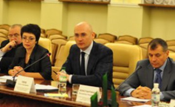 Евгений Удод предложил на Национальном уровне реализовать программу по развитию местного самоуправления на примере Днепропетровс