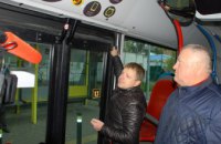 Пасажирам в автобусах буде тепло та комфортно: перевізники Дніпра готують машини до роботи взимку