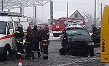 В Павлограде джип врезался в маршрутку