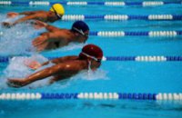 В Днепропетровске завершился чемпионат Украины по плаванию среди юниоров и юношей