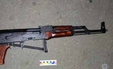 В Павлограде полиция задержала джип с оружием и боеприпасами