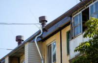 В Днепре завершают плановые капитальные ремонты крыш в жилых домах
