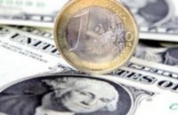 Торги на межбанке открылись ростом курса доллара и евро
