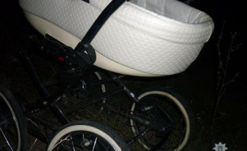 На Донетчине подросток на мопеде сбил коляску с младенцем